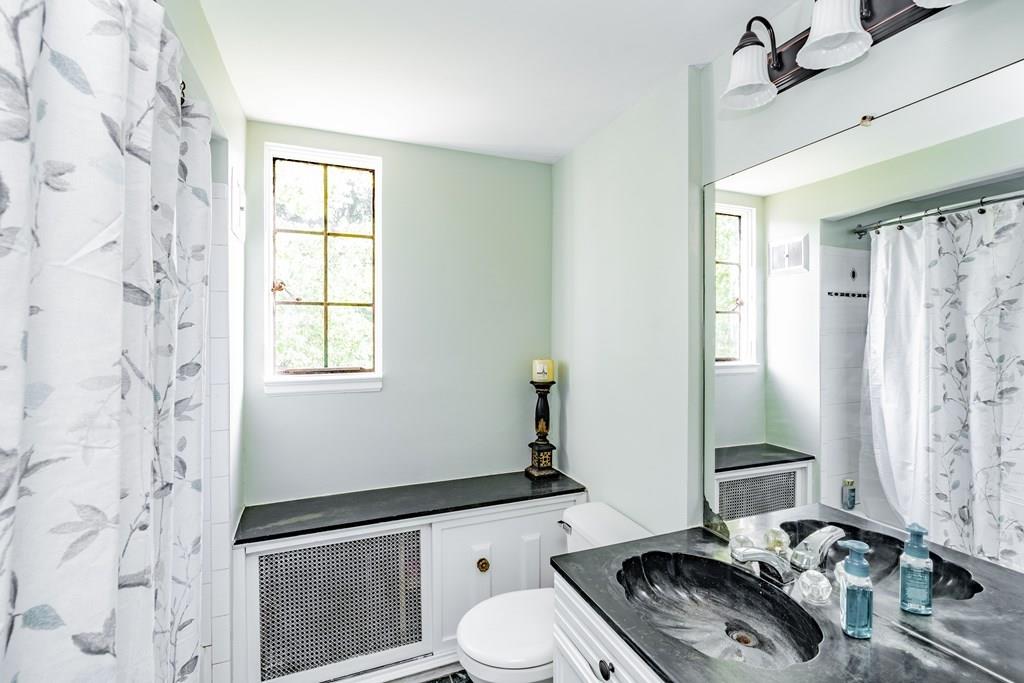 175 Myrtle Street Springfield, MA 01151 - Photo 19 of 31