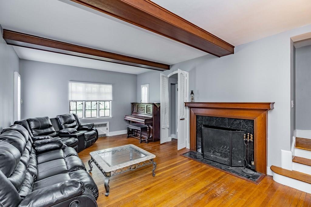 175 Myrtle Street Springfield, MA 01151 - Photo 8 of 31