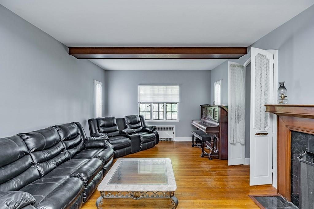 175 Myrtle Street Springfield, MA 01151 - Photo 9 of 31