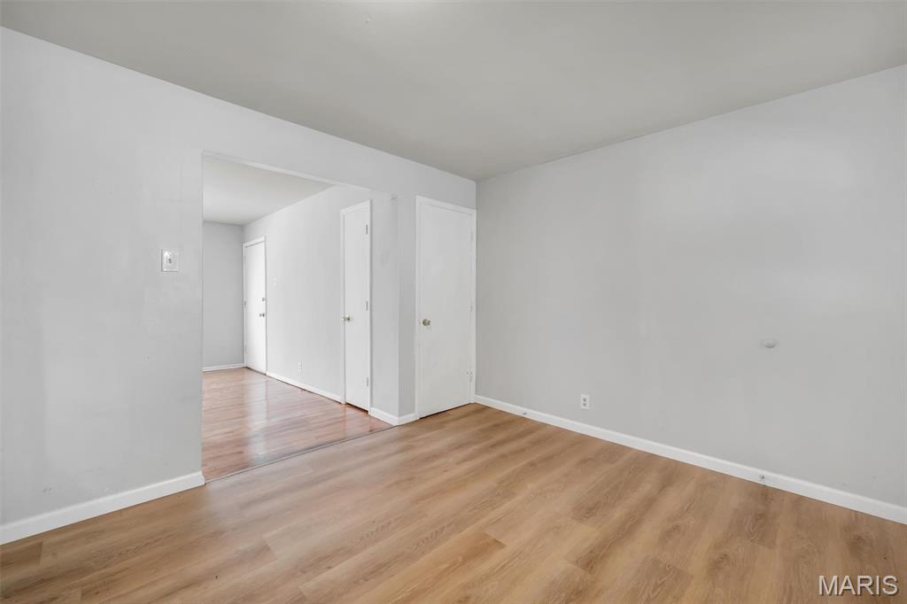 249 Chambers Road Riverview, MO 63137 - Photo 8 of 45