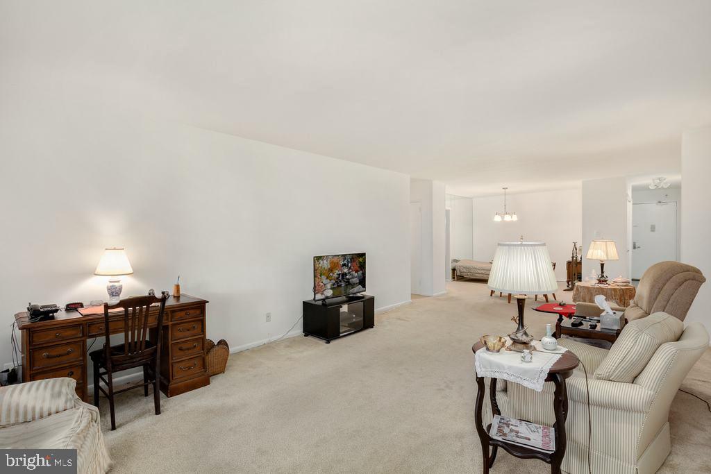 5101 River Road, Unit 307 Bethesda, MD 20816 - Photo 10 of 23 Gallery Image 10