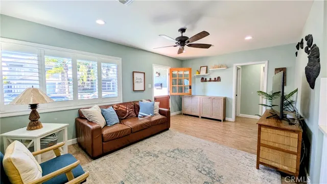 $1,997,000 | 216 15th Street, Seal Beach, CA 90740