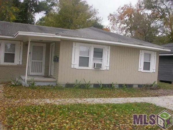 $925 | 1146 West Chimes Street, Unit 3, Baton Rouge, LA 70802