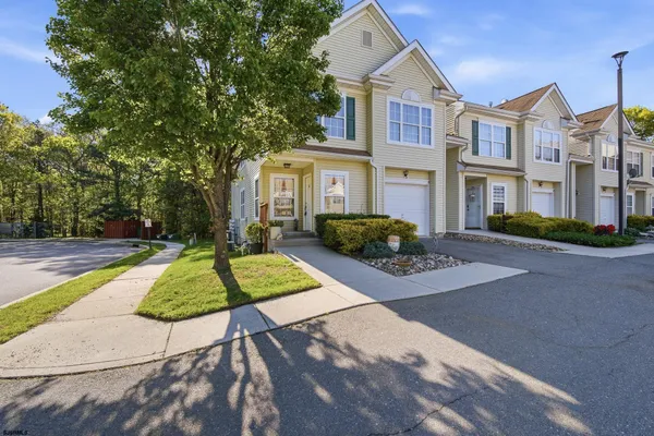 $239,000 | 43 East Woodland Avenue, Unit 43, Absecon, NJ 08201