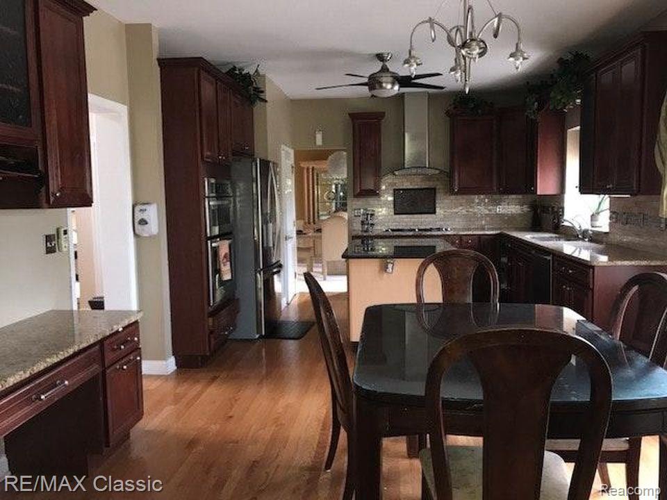 46420 Mornington Road Canton, MI 48188 - Photo 19 of 42