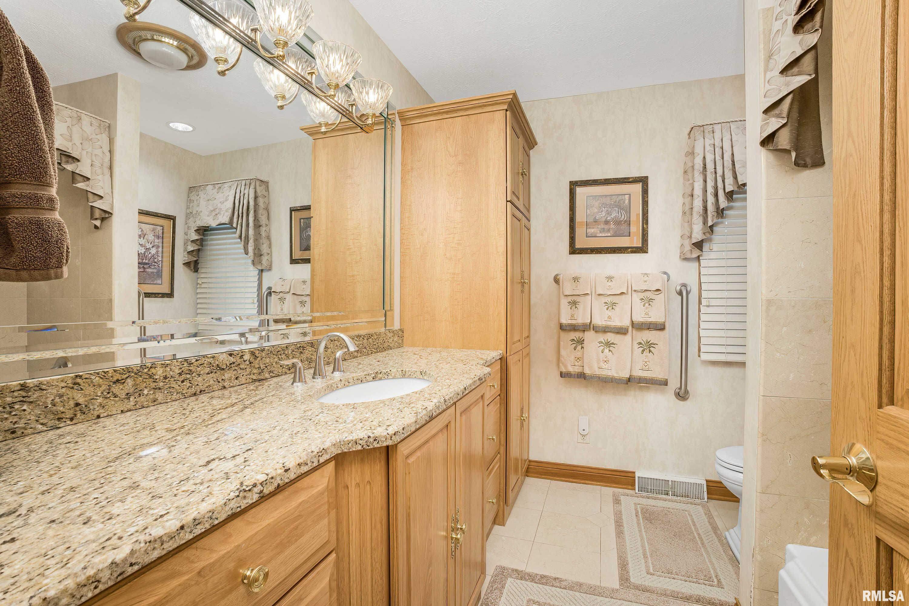 15812 Rte 84 North East Moline, IL 61244 - Photo 32 of 52 Gallery Image 32