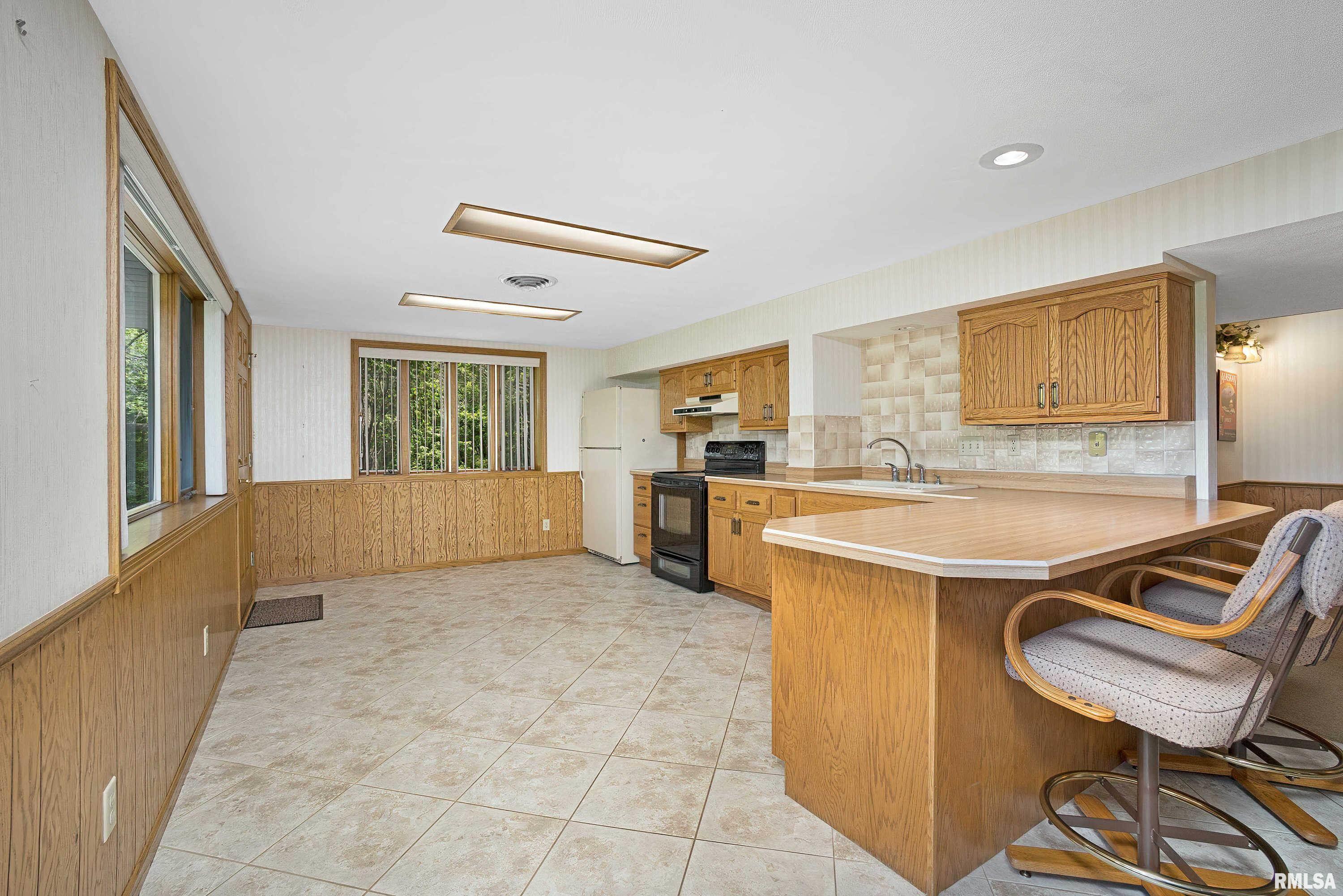 15812 Rte 84 North East Moline, IL 61244 - Photo 45 of 52 Gallery Image 45