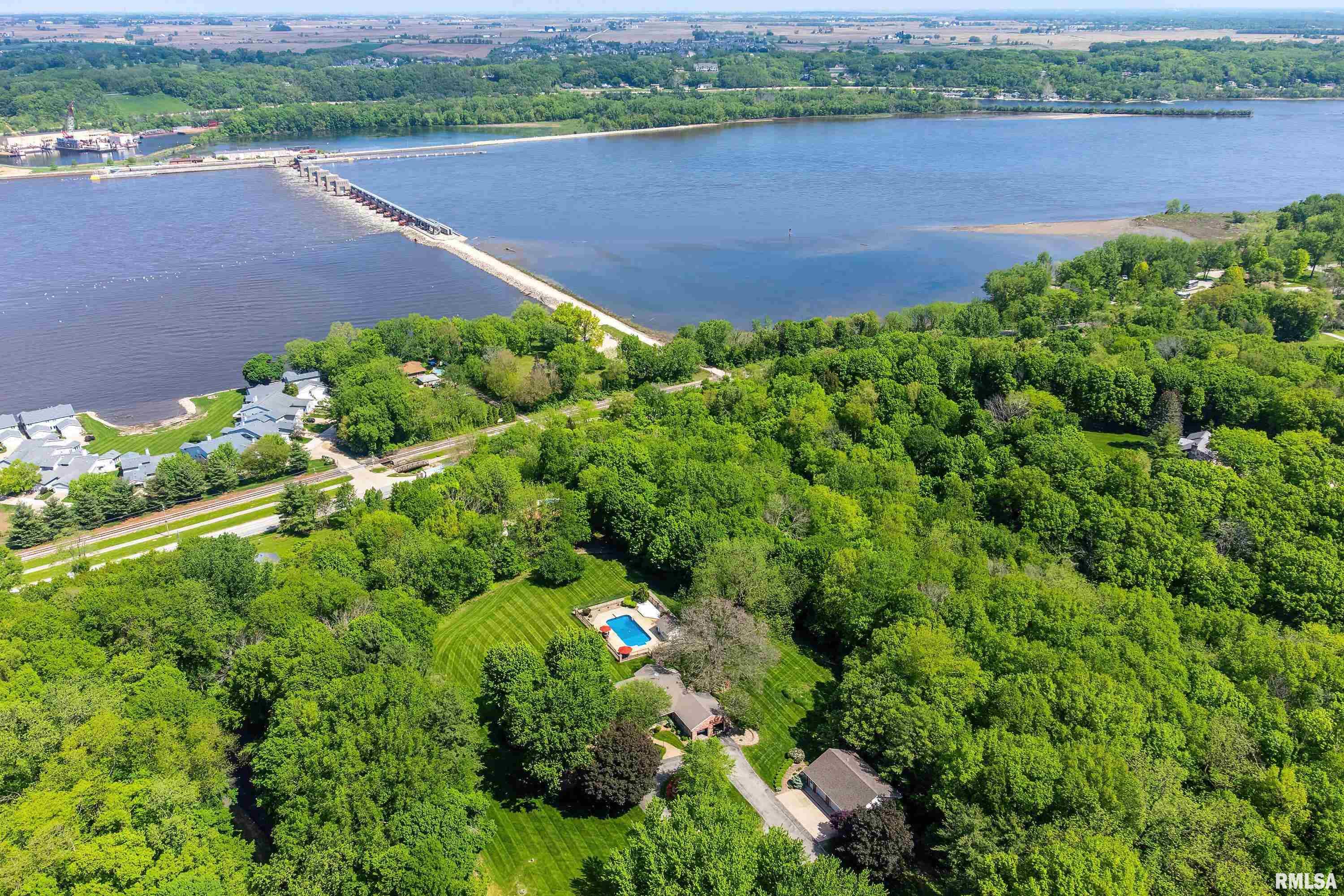 15812 Rte 84 North East Moline, IL 61244 - Photo 9 of 52 Gallery Image 9
