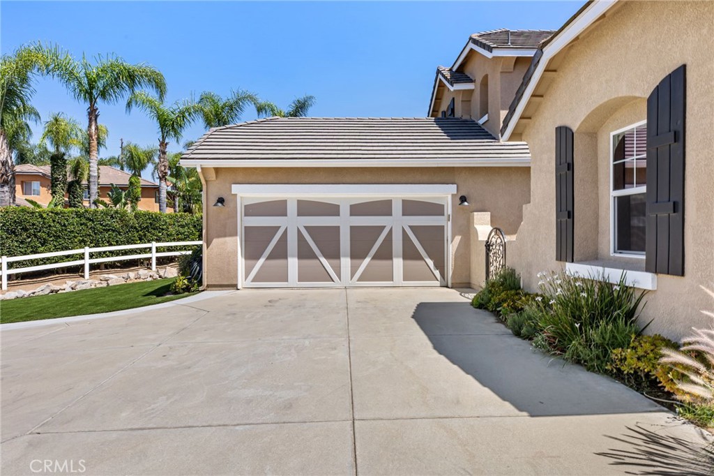 200 Pompano Place Norco, CA 92860 - Photo 5 of 75