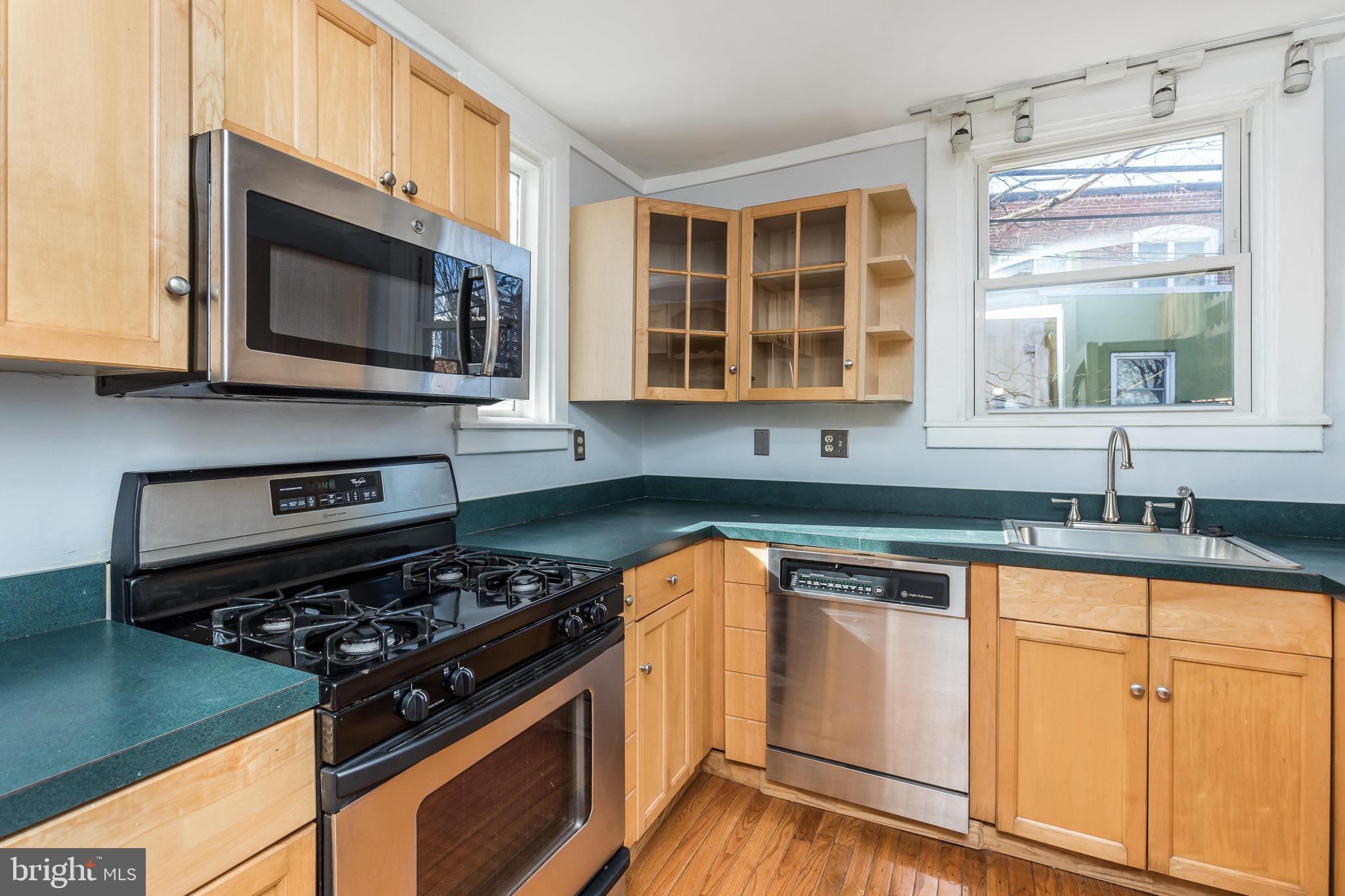 3600 Elkader Road Baltimore, MD 21218 - Photo 17 of 44