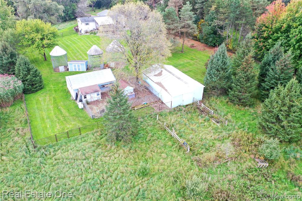 12463 Green Road Goodrich, MI 48438 - Photo 11 of 50