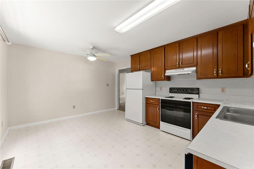 5740 Thompson Bridge Road Murrayville, GA 30564 - Photo 13 of 37 Gallery Image 13