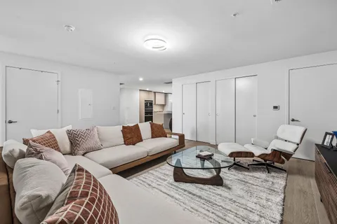 $3,049,000 | 900 North Ocean Boulevard, Unit 1204, Pompano Beach, FL 33062