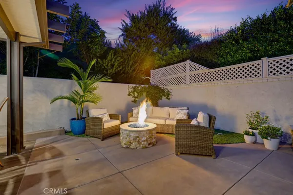 a view of a house with swimming pool
