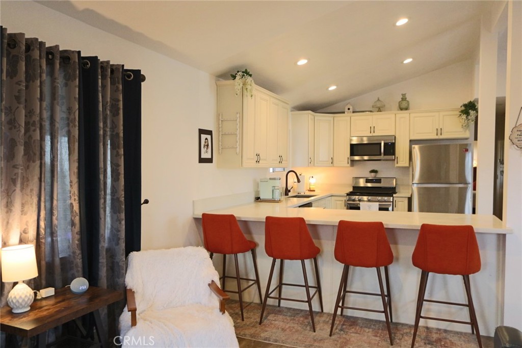 18540 Soledad Canyon Road, Unit 38 Canyon Country, CA 91351 - Photo 12 of 43