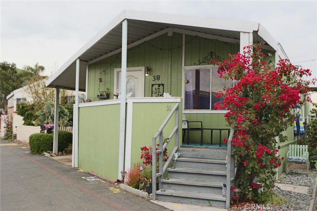 18540 Soledad Canyon Road, Unit 38 Canyon Country, CA 91351 - Photo 38 of 43 #38 Exterior Front