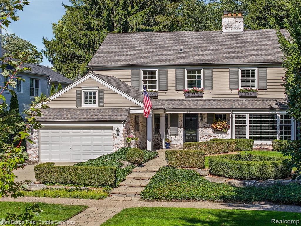 130 Merriweather Road Grosse Pointe Farms, MI 48236 - Photo 1 of 37