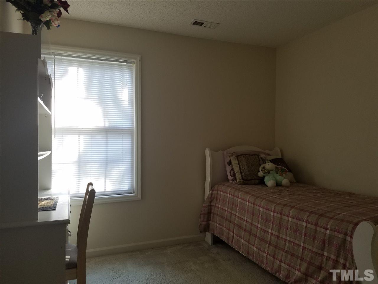 4339 Mantua Way Raleigh, NC 27604 - Photo 14 of 24