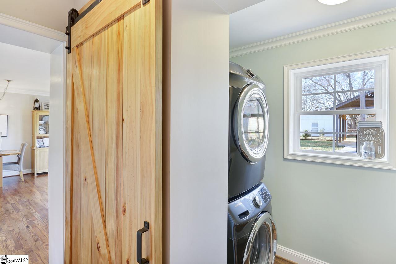 326 Parkins Mill Road Greenville, SC 29607 - Photo 22 of 28