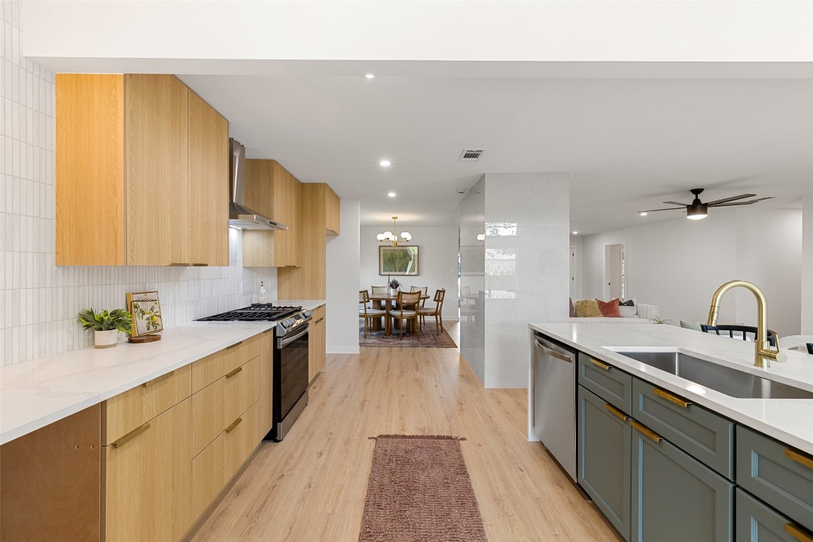 6809 Willamette Drive Austin, TX 78723 - Photo 17 of 40