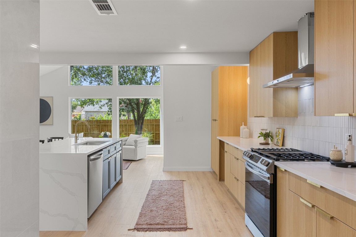 6809 Willamette Drive Austin, TX 78723 - Photo 19 of 40