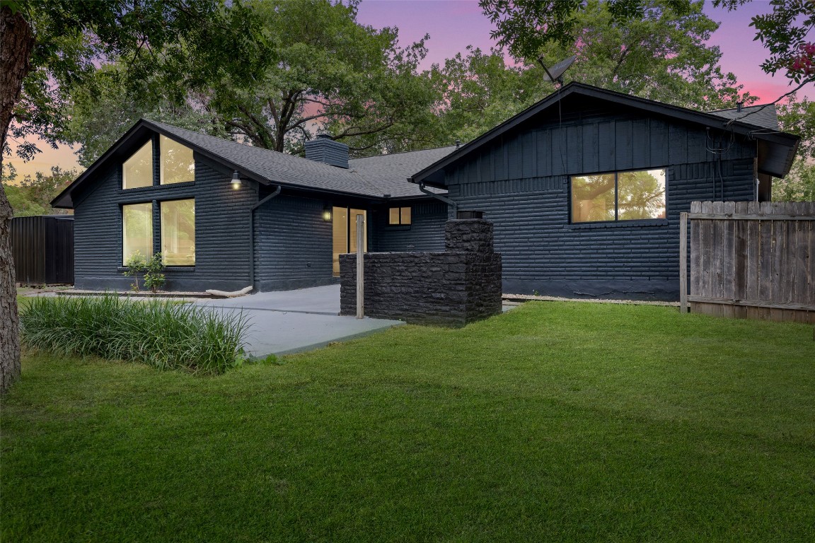 6809 Willamette Drive Austin, TX 78723 - Photo 37 of 40