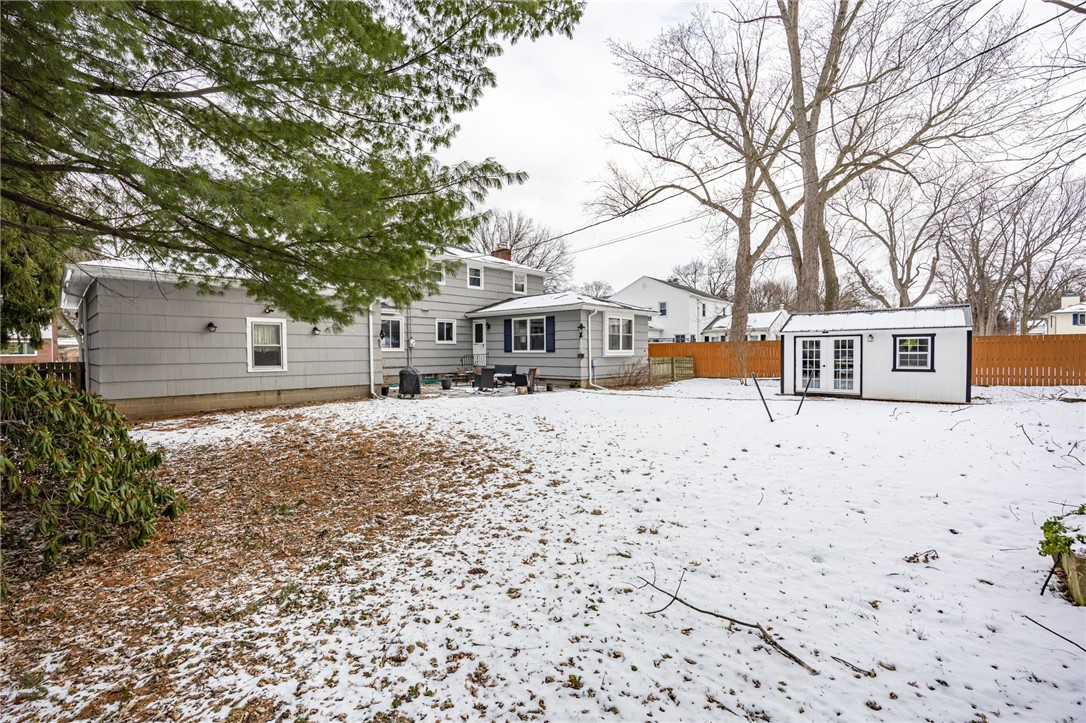 121 Wyndham Road Irondequoit, NY 14609 - Photo 31 of 34