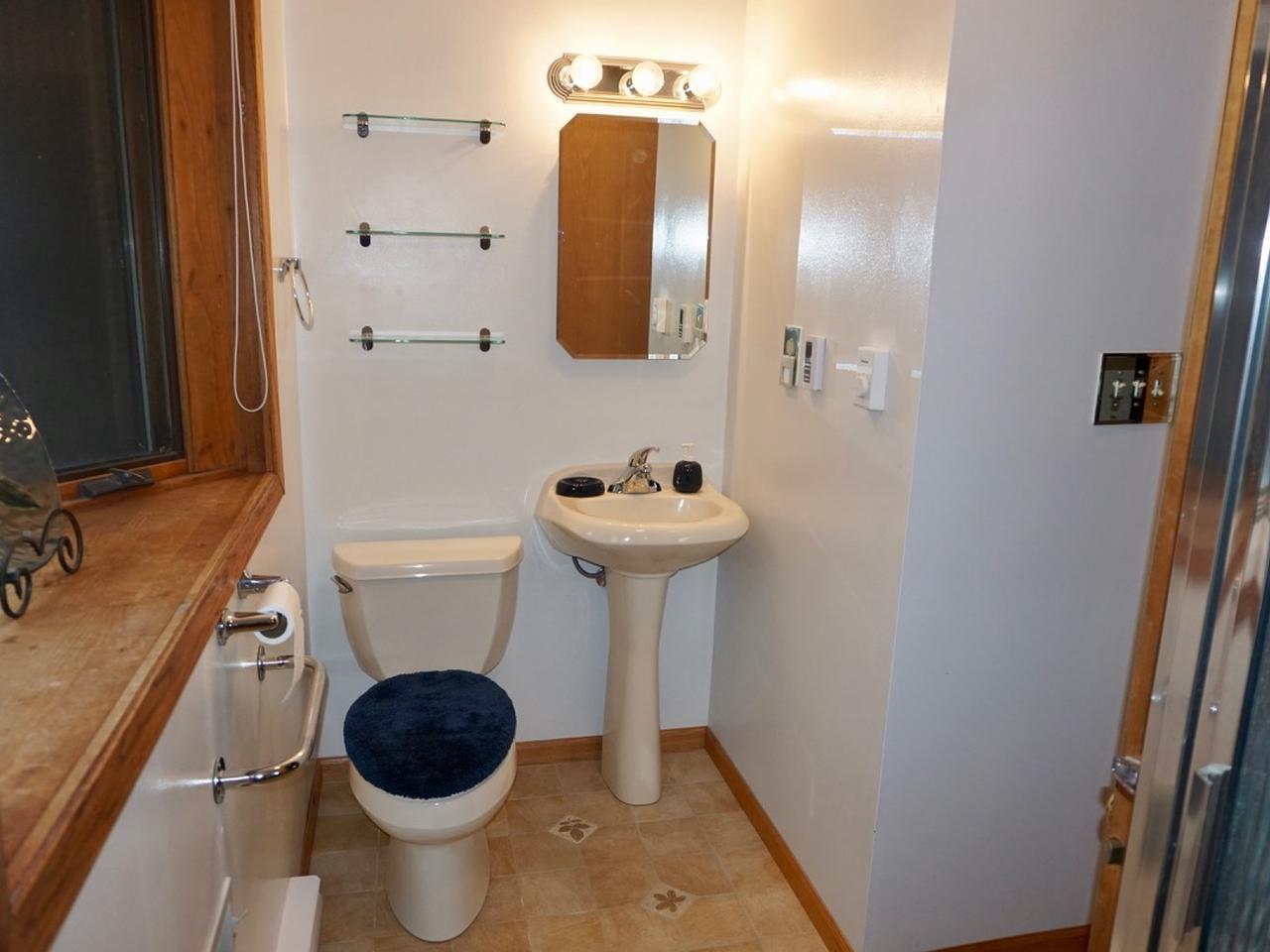 1762 Helen Lake Road Eagle River, WI 54521 - Photo 6 of 24 Gallery Image 6