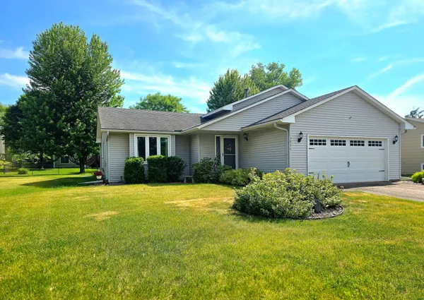 $389,900 | 3826 153rd Street West, Rosemount, MN 55068