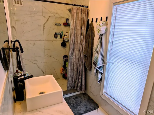 $4,000 | 77 Lincoln Avenue, Cortland, NY 13045