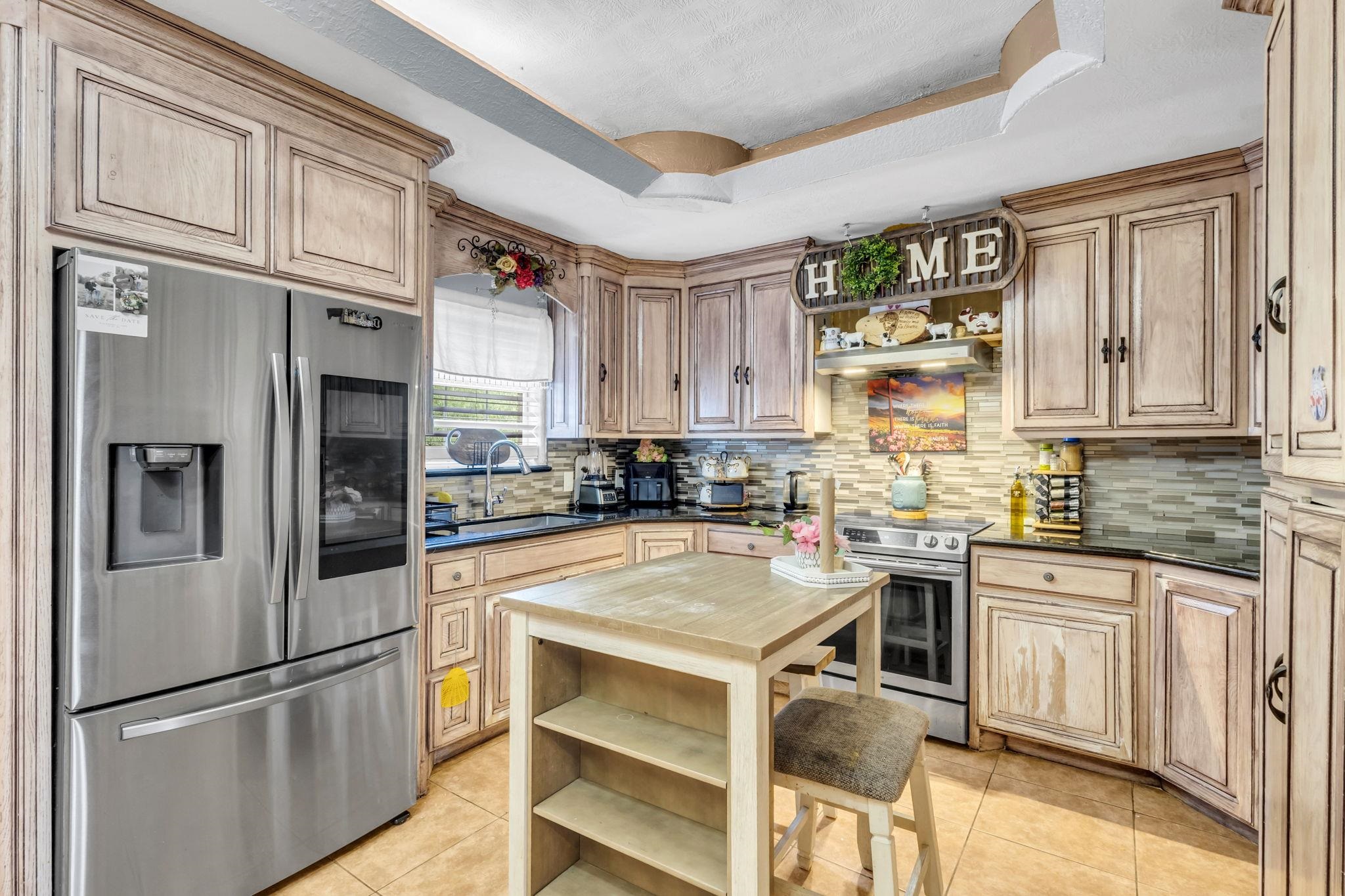 7645 Old Big Hill Road Beaumont, TX 77705 - Photo 6 of 29