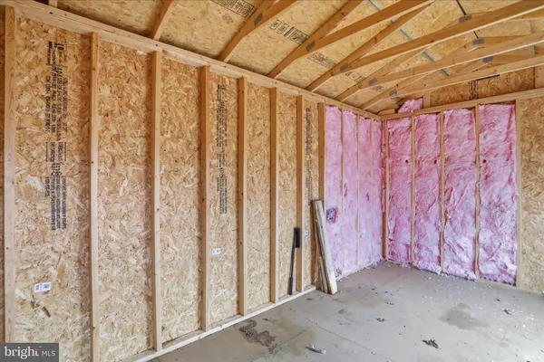 $80,000 | 117 Roberts Lane, Great Cacapon, WV 25422