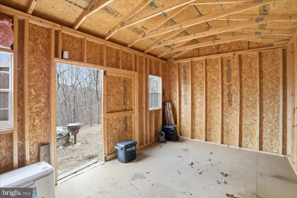 $80,000 | 117 Roberts Lane, Great Cacapon, WV 25422