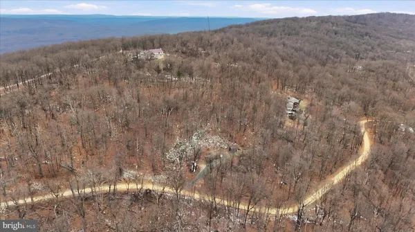 $80,000 | 117 Roberts Lane, Great Cacapon, WV 25422