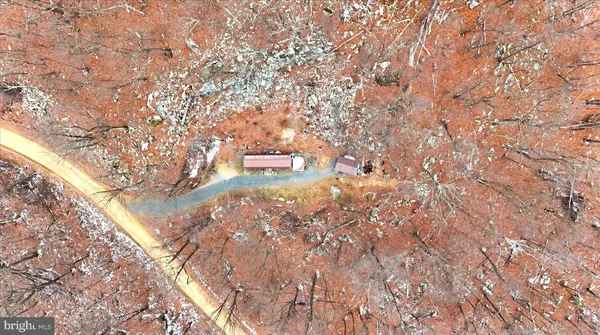 $80,000 | 117 Roberts Lane, Great Cacapon, WV 25422