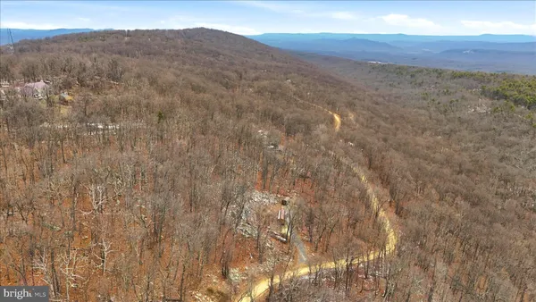 $80,000 | 117 Roberts Lane, Great Cacapon, WV 25422