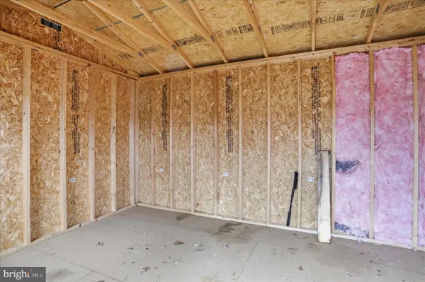 $80,000 | 117 Roberts Lane, Great Cacapon, WV 25422