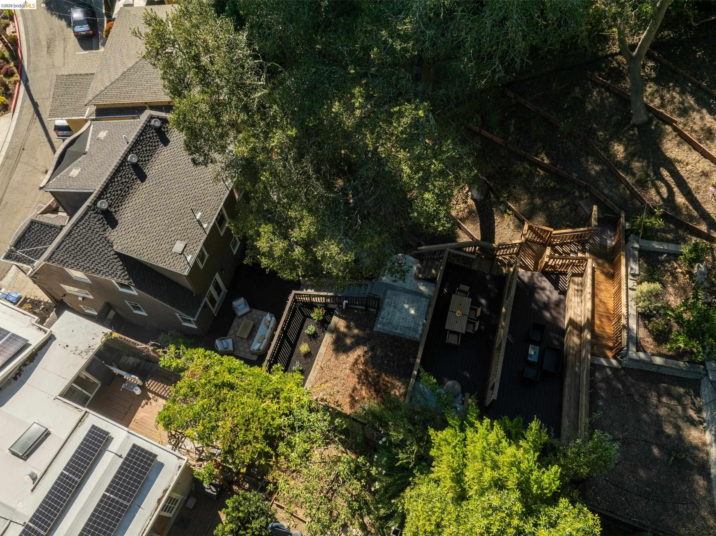 977 Regal Road Berkeley, CA 94708 - Photo 69 of 73 Gallery Image 69