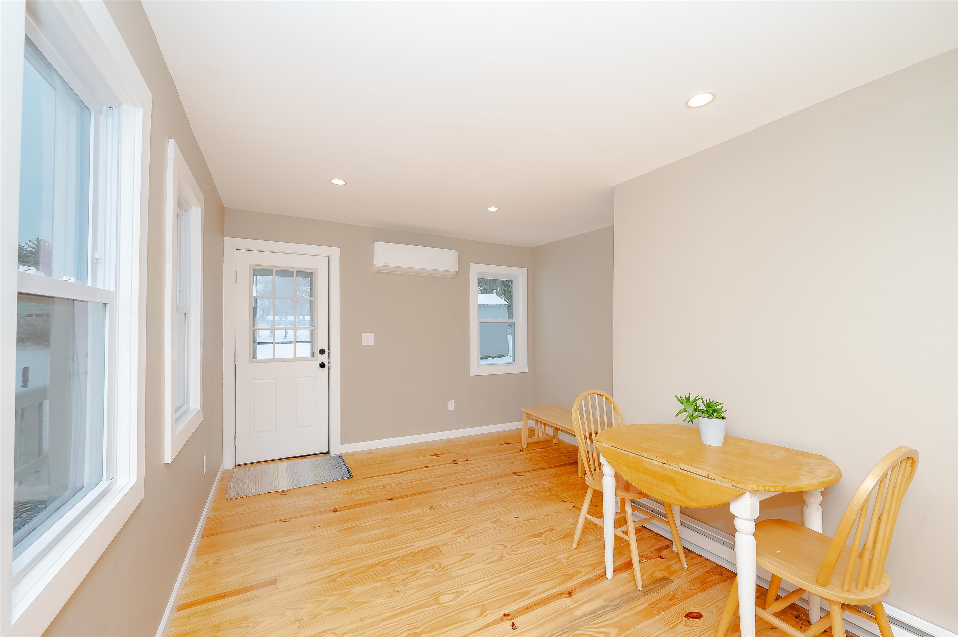 104 A Chestnut Hill Road Rochester, NH 03867 - Photo 7 of 31