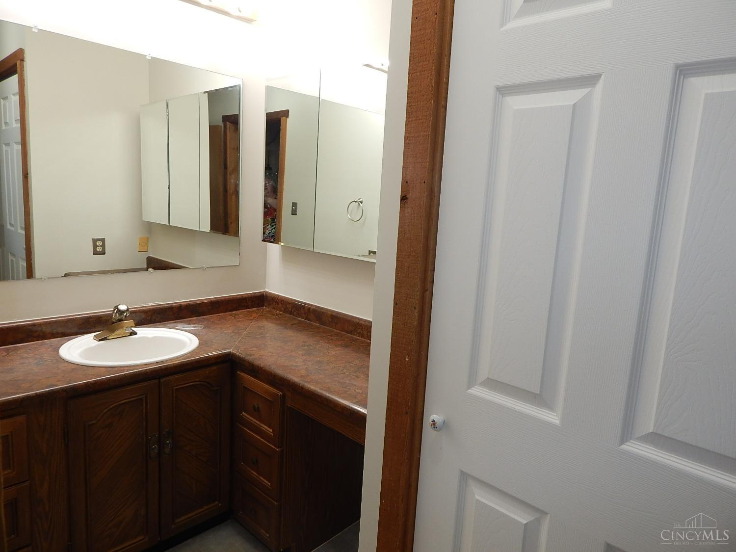 3558 Clover Road Bethel, OH 45106 - Photo 22 of 30 Gallery Image 22