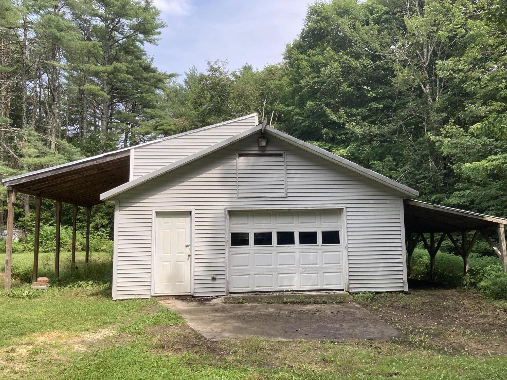 85 Arnold Road South China, ME 04358 - Photo 9 of 29 Garage front