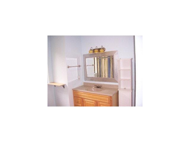 6851 Paradise Road Salinas, CA 93907 - Photo 5 of 7 Gallery Image 5