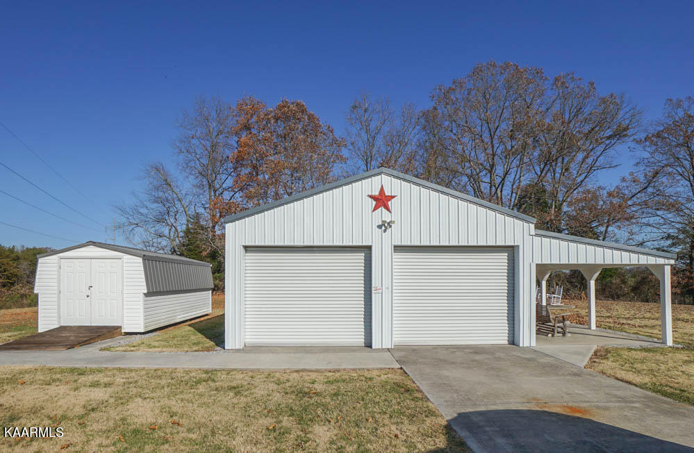 1056 Marble Hill Road Greenback, TN 37742 - Photo 14 of 60 DSC00415