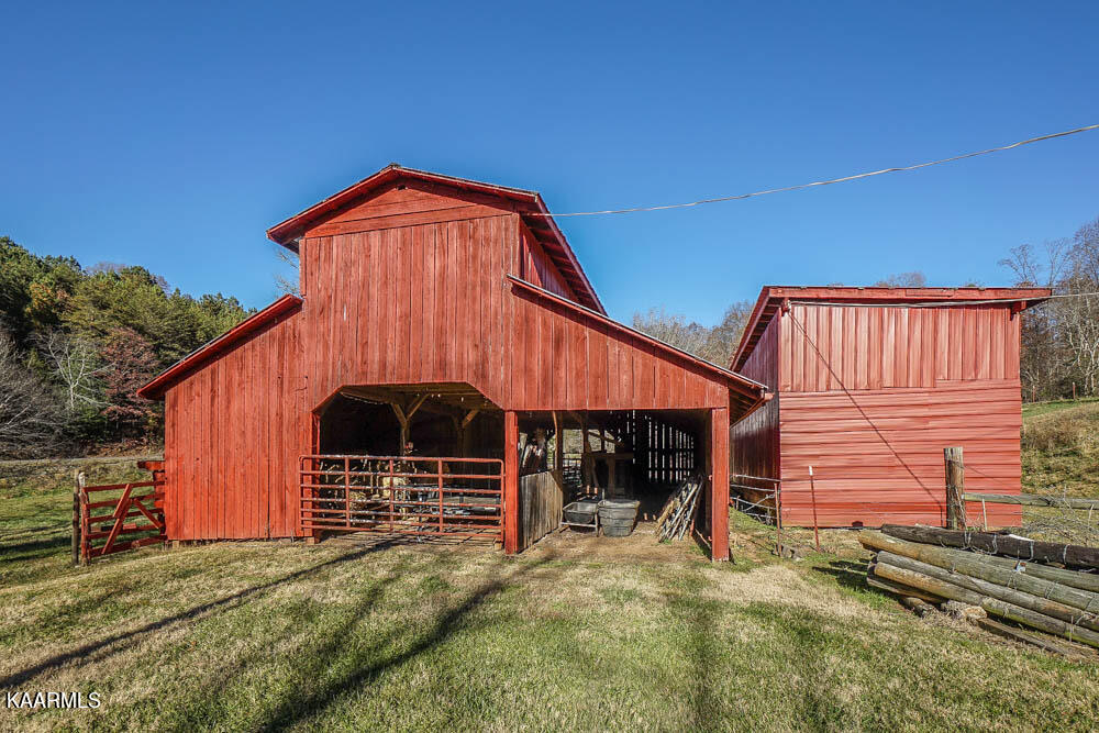 1056 Marble Hill Road Greenback, TN 37742 - Photo 20 of 60 DSC00503