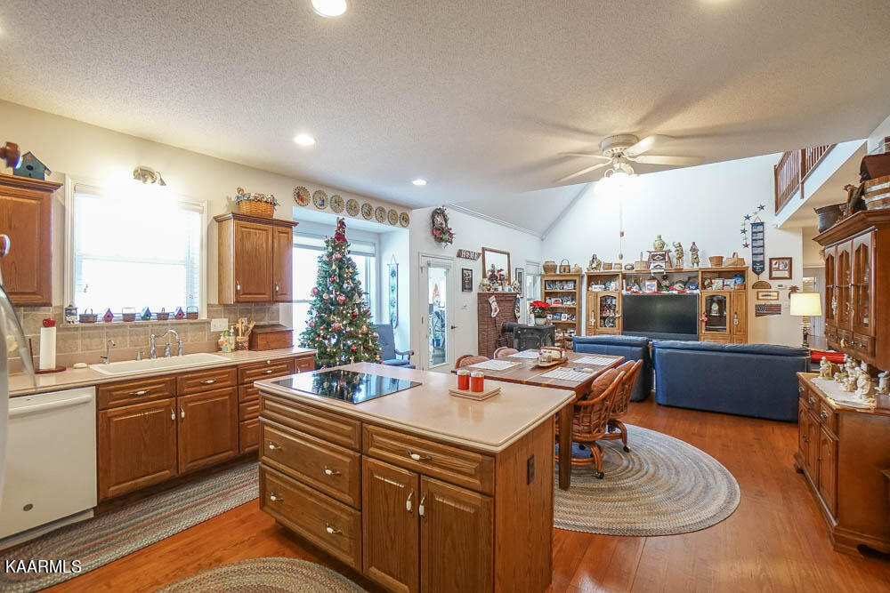 1056 Marble Hill Road Greenback, TN 37742 - Photo 36 of 60 DSC00355