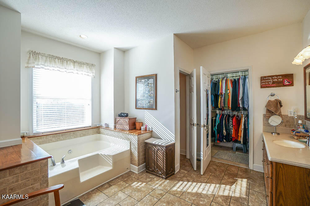 1056 Marble Hill Road Greenback, TN 37742 - Photo 43 of 60 DSC00347