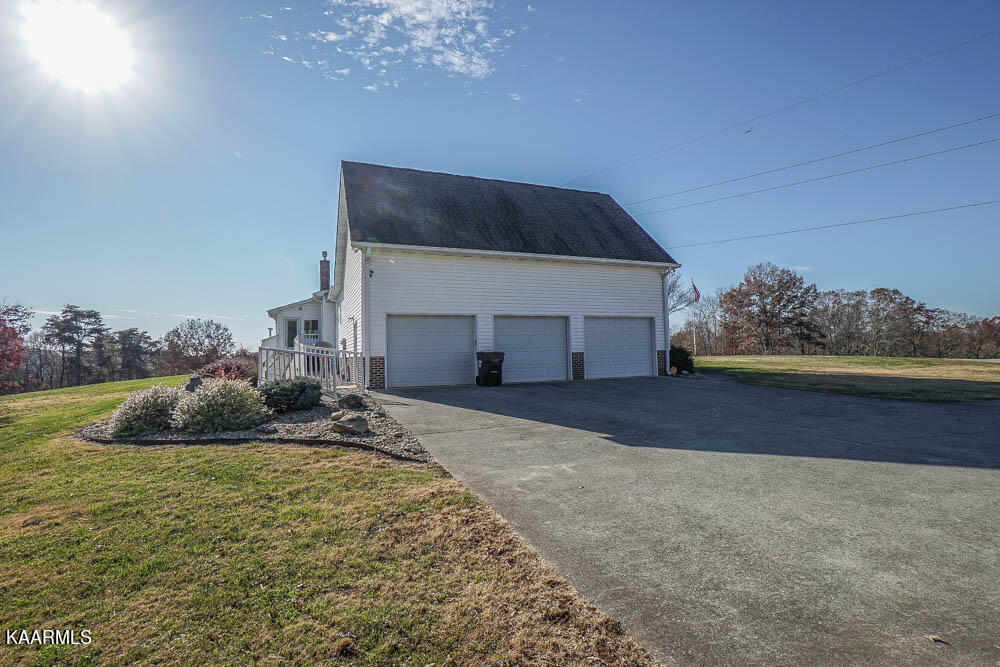 1056 Marble Hill Road Greenback, TN 37742 - Photo 10 of 60 DSC00406
