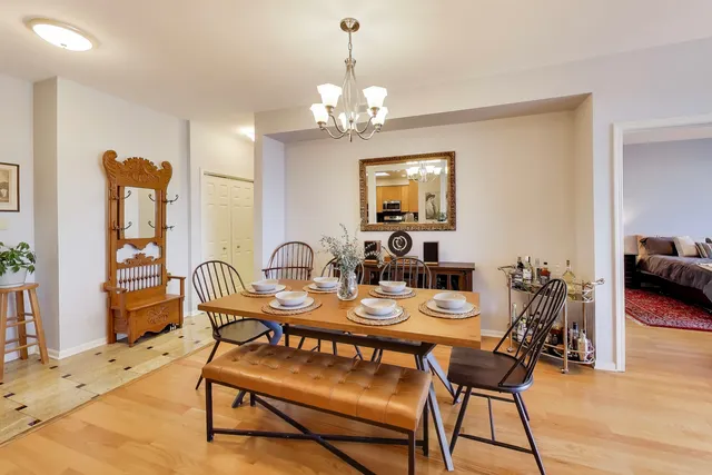 $375,000 | 6815 North Milwaukee Avenue, Unit 707, Niles, IL 60714