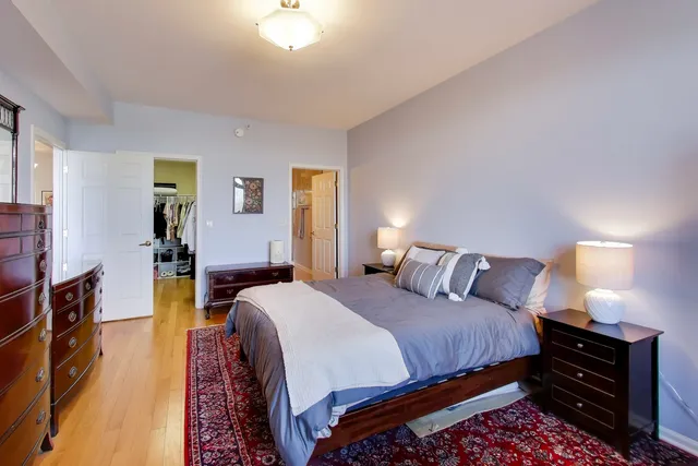 $375,000 | 6815 North Milwaukee Avenue, Unit 707, Niles, IL 60714