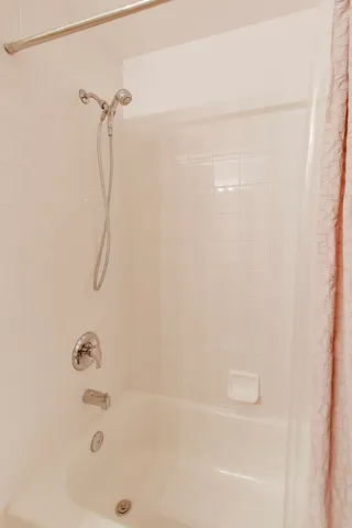 $375,000 | 6815 North Milwaukee Avenue, Unit 707, Niles, IL 60714